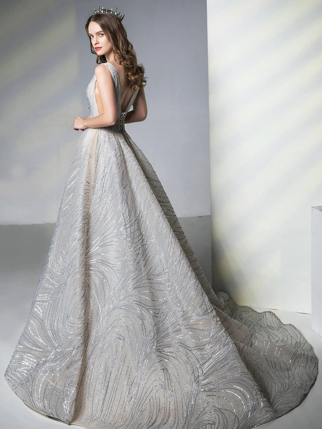 Baoleely A-line Light Grey Gown of Embroidered Matches the Low V-back