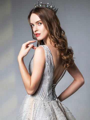 Robe trapèze gris clair Baoleely brodée assortie au dos en V bas 