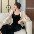 Vestido de noche de invierno elegante de terciopelo negro con cuello en V y pespuntes, estilo retro, cintura alta y mangas abullonadas Y5673