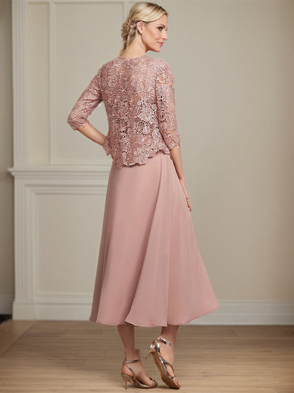 Vestido de corte A, largo midi, de gasa, encaje y lentejuelas para la madre de la novia. 