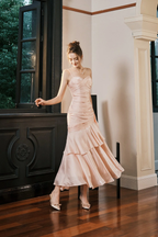 Robe de soirée sirène rose poudré à bretelles cœur, longue en satin, modèle Y8092