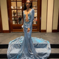 Robe de bal de soirée sirène dos nu en satin bleu somptueux ornée de perles Y7949