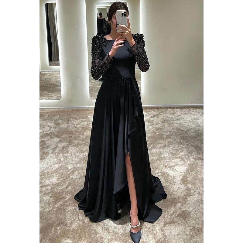 Robe de soirée fourreau/colonne carrée en satin à manches longues et appliques