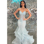Robe de bal longue sirène transparente à bretelles spaghetti et dentelle appliquée