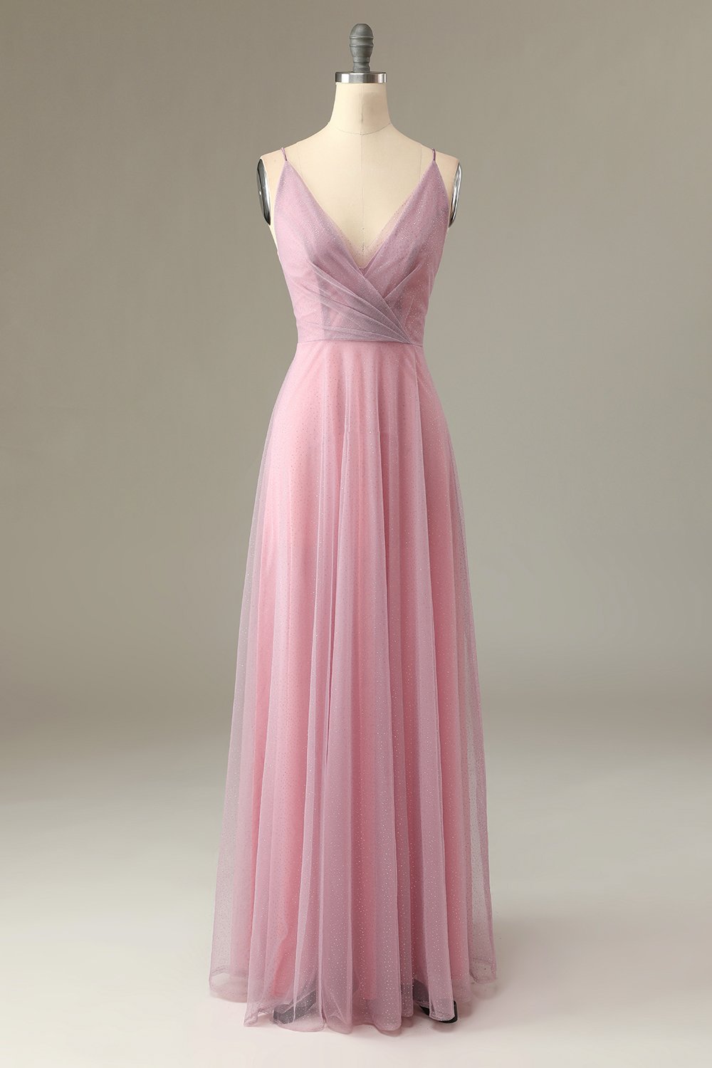 Vestido de dama de honor gris y rosa con tirantes finos y corte en A