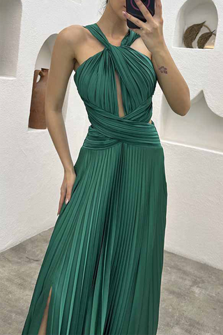 Elegantes vestidos de noche lisos con escote halter y pliegues 