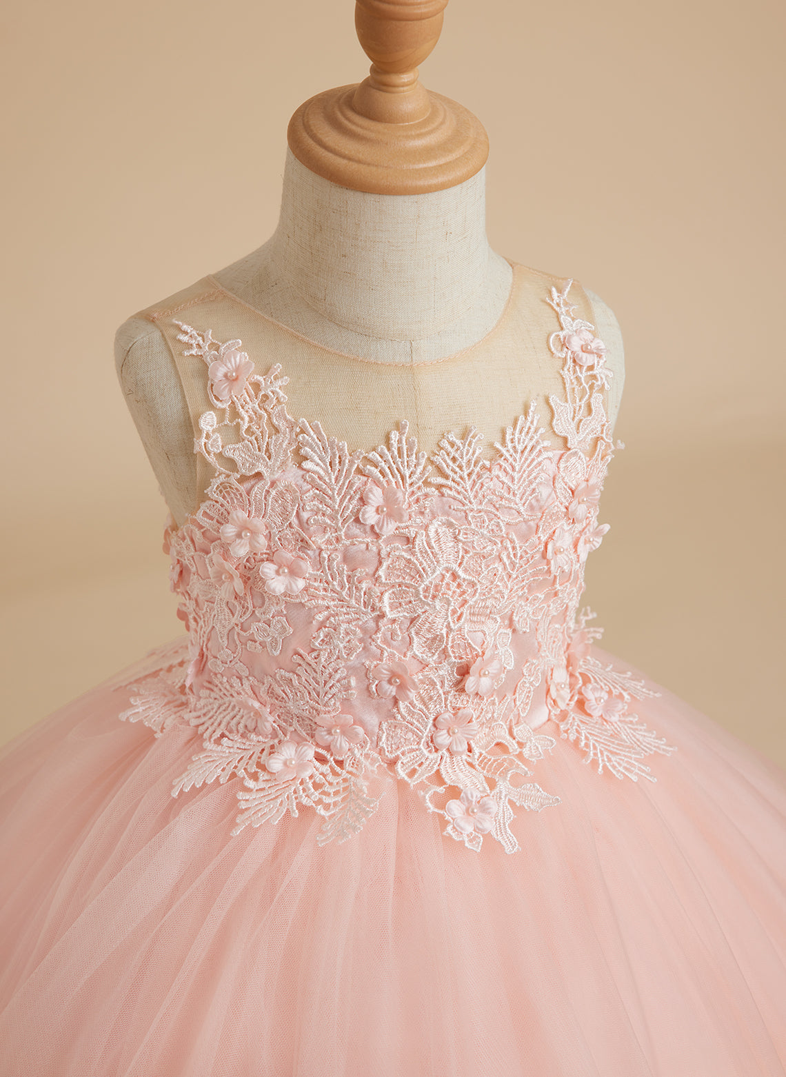 Vestido de princesa sin mangas de tul con apliques de encaje y cola corta para niñas 