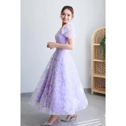 Elegante y lujoso vestido de fiesta de noche cuadrado con apliques y corte en A