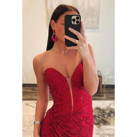 Robe de bal trompette scintillante, glamour et spectaculaire, décolleté en V profond, sans manches