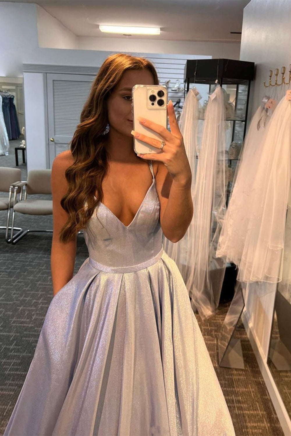 Robe de bal longue à paillettes avec poches
