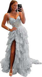 Robe de bal longue en tulle et dentelle à volants scintillants, collection 2025, bretelles spaghetti, corset et fente. 