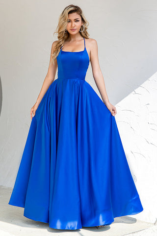 Robe de bal dos nu en satin bleu royal
