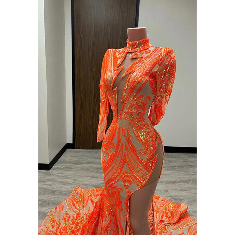 Robe de soirée fourreau/colonne à col haut et manches longues fendues à paillettes