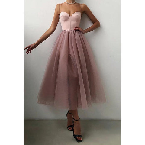 Robe de soirée simple à bretelles spaghetti et col en V fendue 