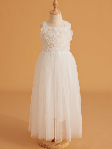 Vestido de bebé niña con lazo de tul y aplique floral en 3D de la colección Jardín Encantado 