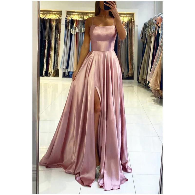 Robe de soirée fourreau/colonne à bretelles en satin plissé sans manches