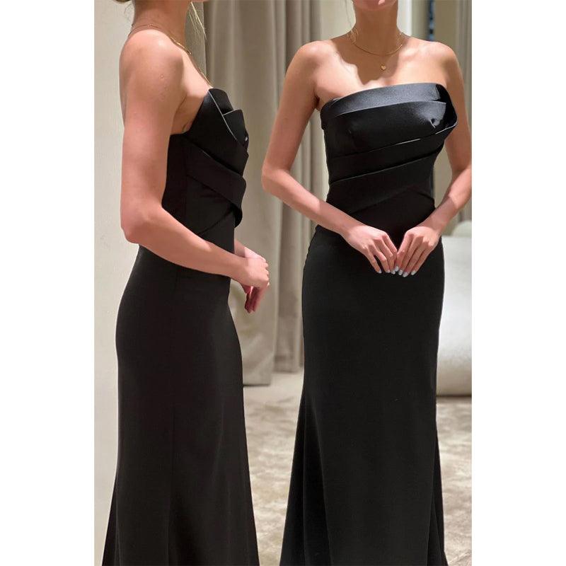 Vestido de noche formal largo de satén plisado sin tirantes y corte tubo/columna 