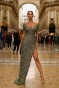 Vestido de fiesta de sirena con escote en V y hombros descubiertos, abertura alta y lentejuelas