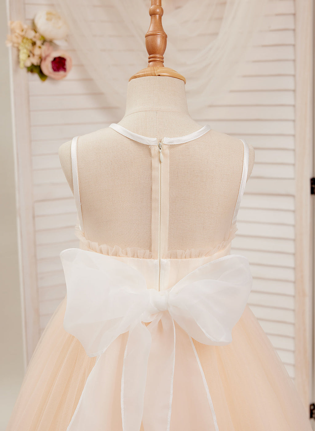 Vestido rosa de corte A, largo hasta el suelo, de tul y organza (010226975) 