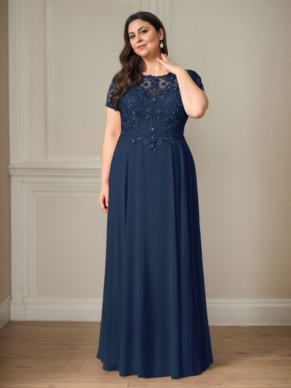 Robe en mousseline de soie bleu marine foncé, coupe trapèze, col bateau et sequins 