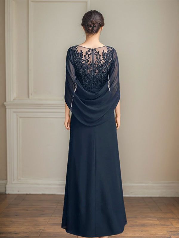 Robes de mère de la mariée longues, coupe trapèze/décolleté princesse, avec plis et sequins 