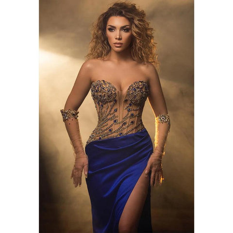 Robe de bal longue bustier en satin illusion perlé avec fente 