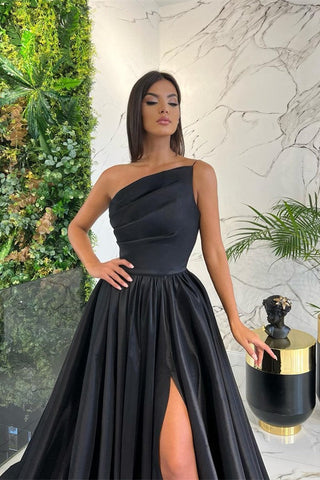 Robe de bal rouge asymétrique longue, coupe trapèze, fendue