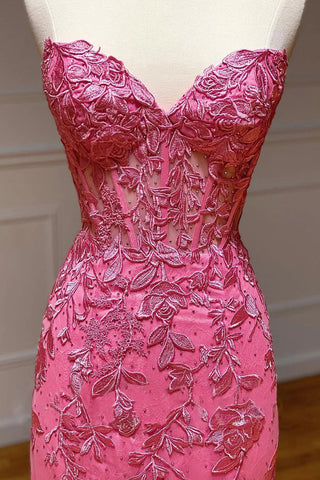 Robe de bal bustier avec appliques