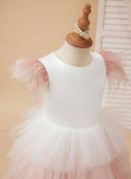 Vestido de princesa rosa de tul hasta la rodilla con mangas de plumas para niñas de las flores (010224240) 