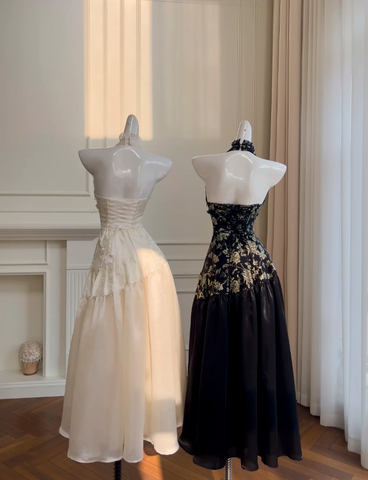 Elegante vestido de noche negro con escote halter, estampado floral, lentejuelas y corte en A, estilo vestido de fiesta largo Y8568