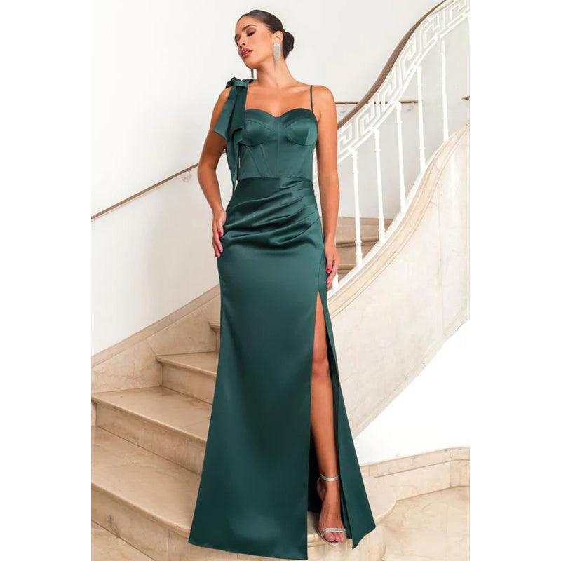 Robe de bal de fin d'année simple et décontractée à bretelles carrées et fente latérale