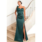 Robe de bal de fin d'année simple et décontractée à bretelles carrées et fente latérale