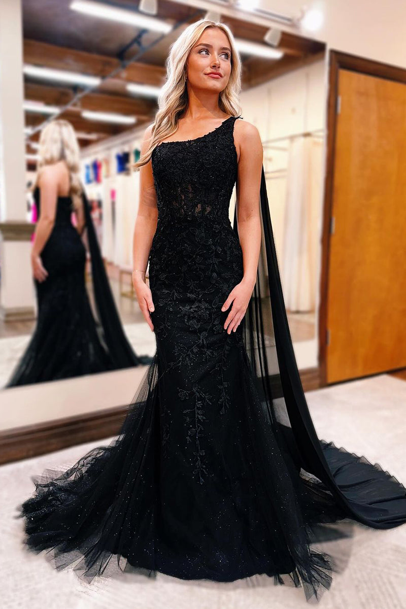 Robe de bal longue sirène asymétrique à appliques