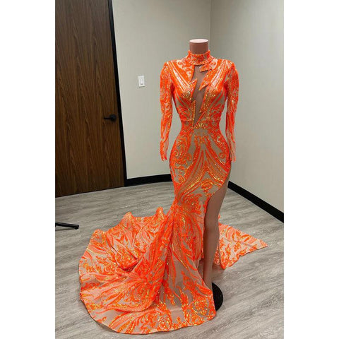 Robe de soirée fourreau/colonne à col haut et manches longues fendues à paillettes