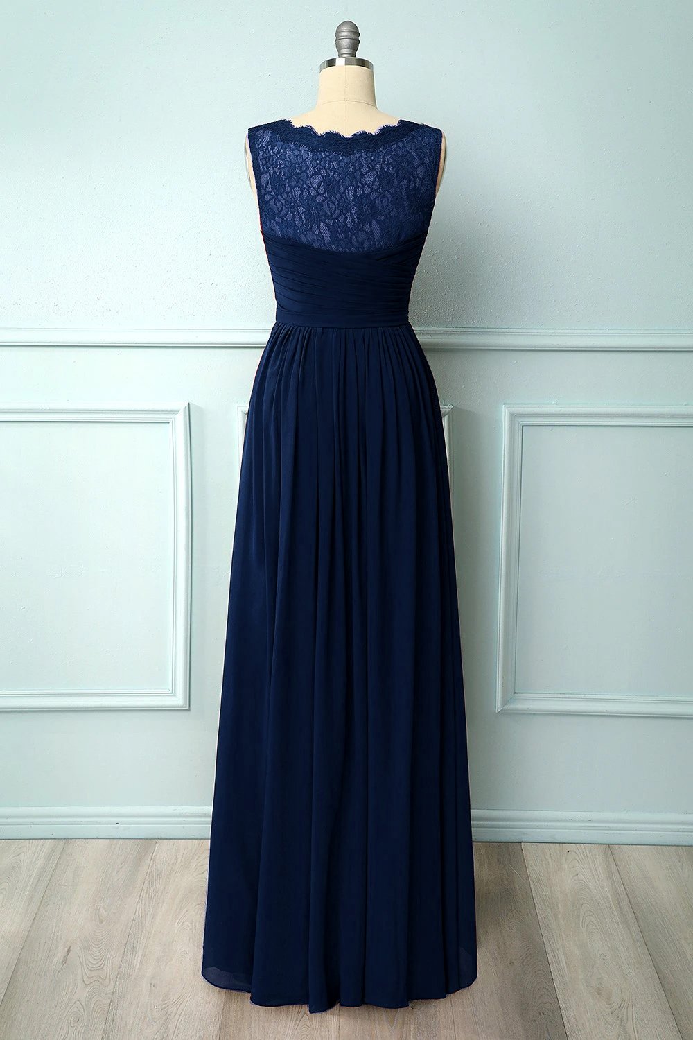 Robe de demoiselle d'honneur longue à col en V