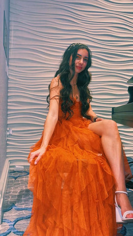 Robe de bal longue à volants en tulle superposés, coupe trapèze, décolleté cœur, référence Y1117