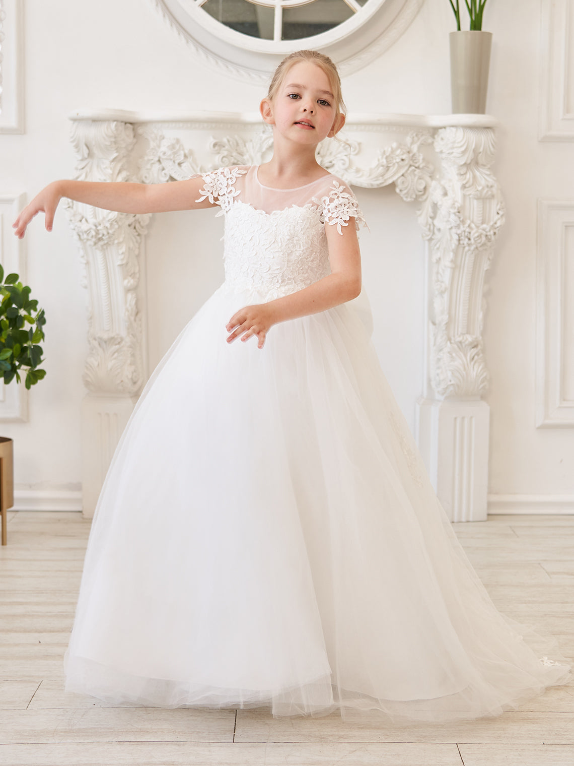 Vestido de niña de las flores para la Primera Comunión, color marfil, con cola desmontable estilo princesa. 