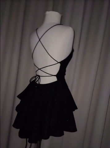 Sexy Backless Short Prom Dress Black Satin Homecoming Dress Y7620