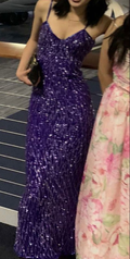 Robe de bal sirène violette à fines bretelles et sequins, col en V, Y7558