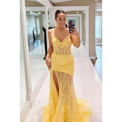 Elegant & Luxurious Spaghetti Straps V-neck Mermaid Side Slit Lace Applique Prom Dress