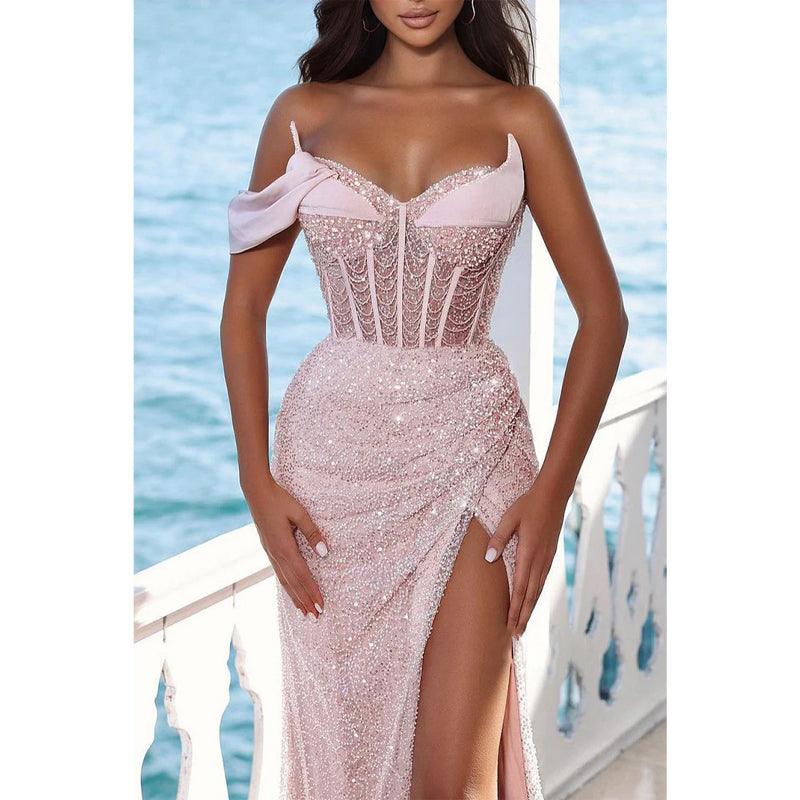 Robe de bal scintillante, asymétrique, ajustée, perlée, froncée et fendue sur le côté 