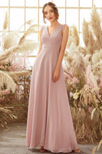 Vestido de dama de honor de gasa color rubor con espalda descubierta