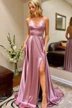 Robe de bal longue bordeaux à fines bretelles spaghetti et dos croisé, coupe trapèze simple