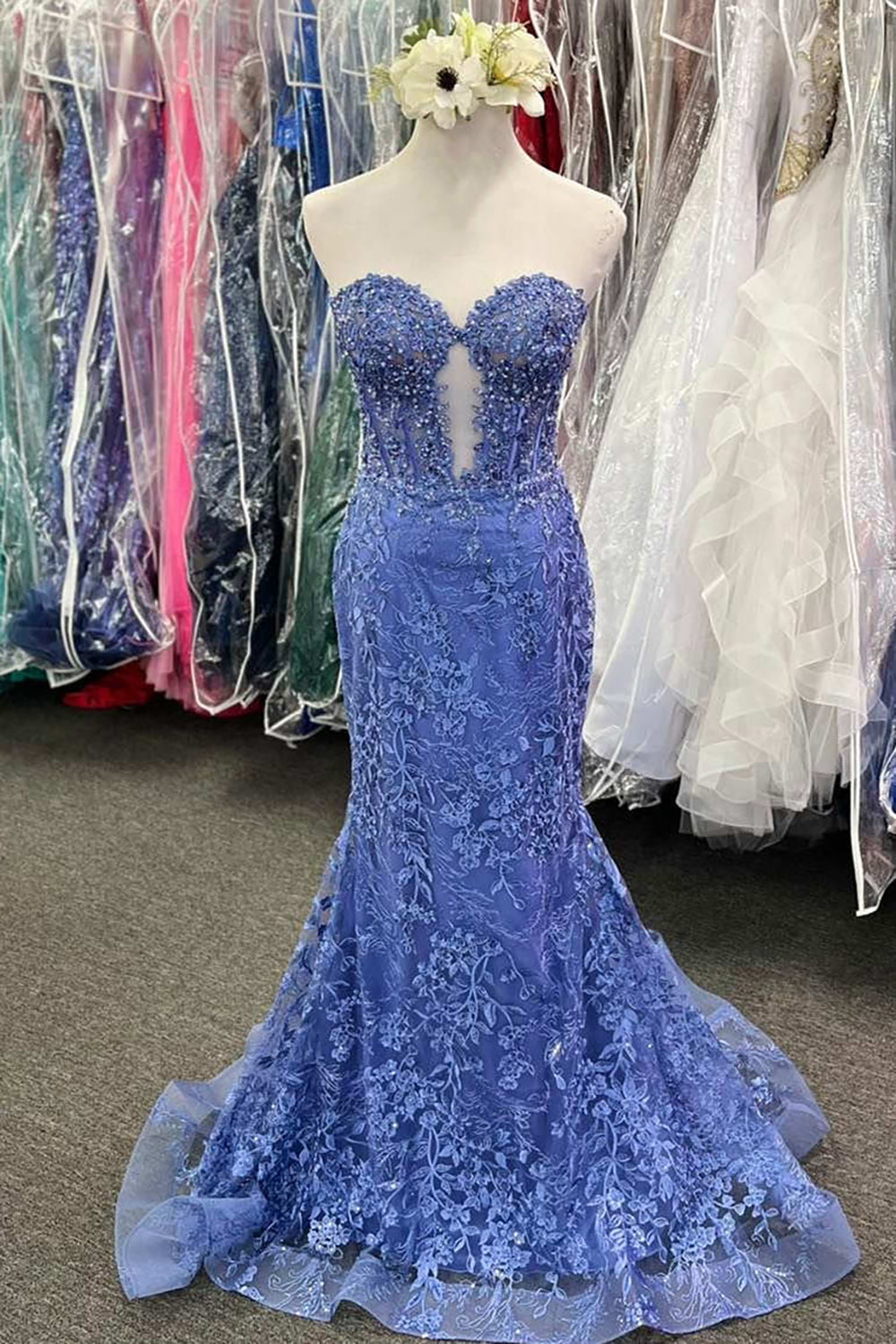 Gorgeous Mermaid Sweetheart Black Corset Prom Dress with Appliques