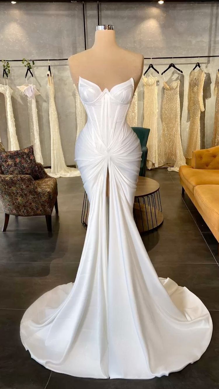 Vestido de novia blanco satinado con escote corazón, elegante vestido de novia Y1778
