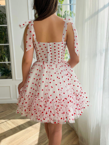 Vestido de fiesta de tul con escote corazón y corte en A