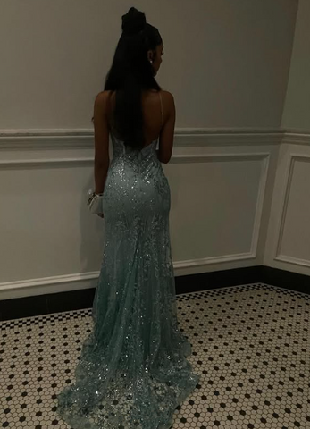 Vestido de noche de sirena con encantadores tirantes finos y apliques de encaje Y7921