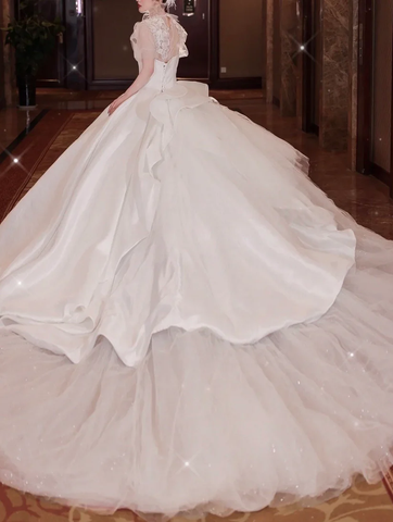 Chic A-line Long Sleeves Wedding Dress,Bridal Gown Y6789