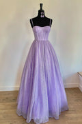 Vestido largo de tirantes color lavanda corte en A