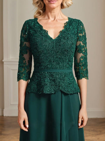 Vestido de novia de corte línea A, escote en V, largo hasta el suelo, de gasa de encaje con volantes en cascada y lentejuelas. 